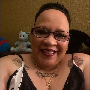 Meet your Posher, Stacey